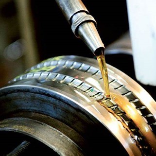 تاریخچه روغن صنعتی